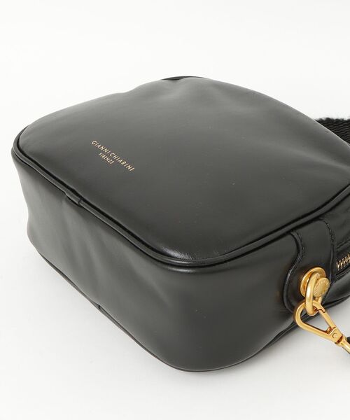 GIANNI CHIARINI(ジャンニ キアリーニ)の「GIANNI CHIARINI NINA ジャンニ キアリーニ ニナ ショルダーバッグ(ショルダーバッグ・レディース・ブラック・FREE)」の3枚目の写真
