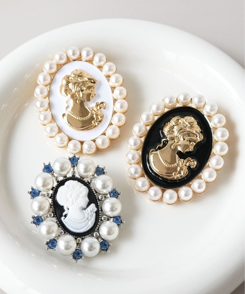 Port（ポート）の「【 Port / ポート 】 クラシック パール カメオ ブローチ（ブローチ/コサージュ・レディース・ホワイト/ブルー/ブラック・FREE）」の3枚目の写真