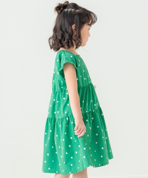 SUNDAYS SUN(サンデイズ サン)の「【くるっとかわいい】ティアードワンピース(ワンピース・キッズ・ブルー/ブラック/レッド/グリーン・130/120/110/100/90)」の5枚目の写真