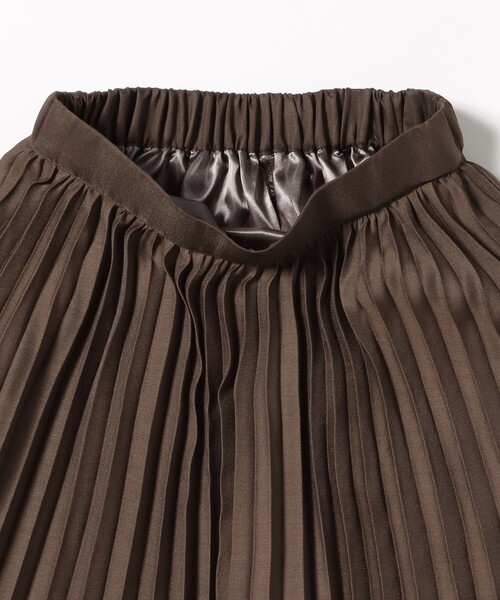 BEAMS HEART(ビームスハート)の「シアー プリーツ スカート(スカート・レディース・チャコールグレー/ベージュ/ダークブラウン・FREE)」の7枚目の写真