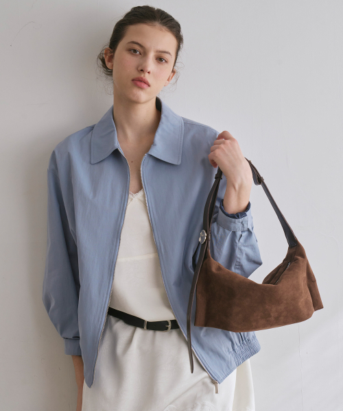 mur(ミュール)の「Nuovo Hobo Bag mini- Combi Suede(3color)(メッセンジャーバッグ・レディース・ダークブラウン/ブラウン/ベージュ・FREE)」の8枚目の写真