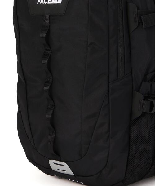 THE NORTH FACE(ザノースフェイス)の「THE NORTH FACE/ザ・ノース・フェイス/Hot Shot(バックパック/リュック・メンズ・ブラック・F)」の15枚目の写真