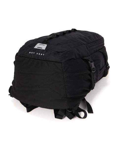 THE NORTH FACE(ザノースフェイス)の「THE NORTH FACE/ザ・ノース・フェイス/Hot Shot(バックパック/リュック・メンズ・ブラック・F)」の5枚目の写真