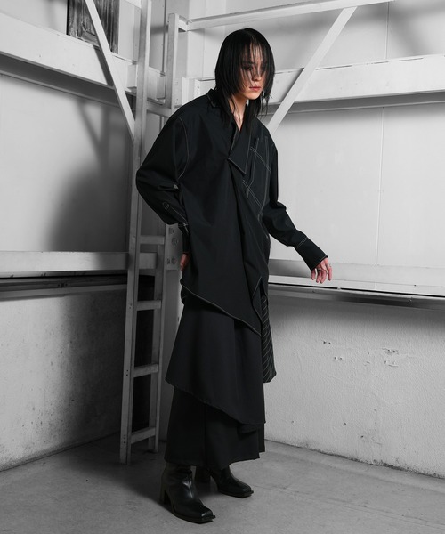 Ruze(ルゼ)の「Asymmetry stripe MIX drape wide pants/アシンメトリー ストライプミックス ドレープ ワイド パンツ(その他パンツ・メンズ・ブラック・FREE)」の9枚目の写真