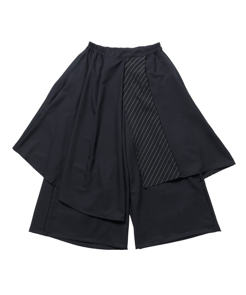 Ruze(ルゼ)の「Asymmetry stripe MIX drape wide pants/アシンメトリー ストライプミックス ドレープ ワイド パンツ(その他パンツ・メンズ・ブラック・FREE)」の16枚目の写真