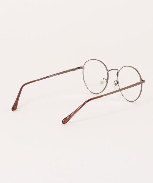 Revo.(レボ)の「BOSTON CLEAR LENS GLASSES / メタルフレーム ボストン型 メガネ 伊達メガネ クリアレンズ UVカット(メガネ・レディース・ブラウン/ゴールド/シルバー・FREE)」の5枚目の写真