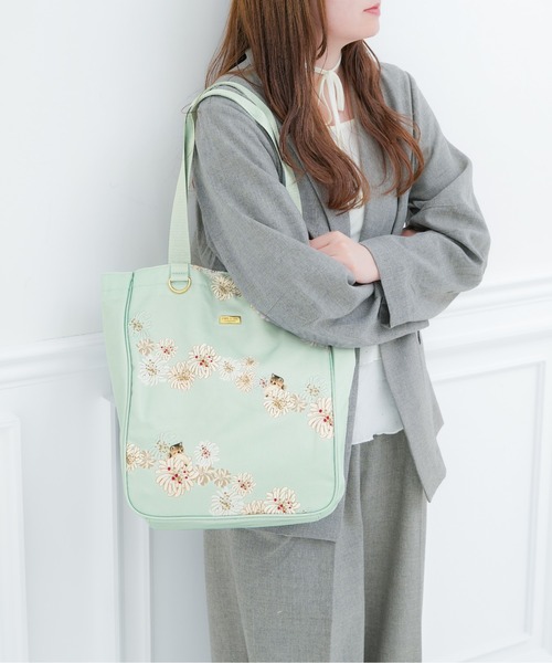 PAUL & JOE ACCESSOIRES(ポールアンドジョーアクセソワ)の「【PAUL & JOE ACCESSOIRES /ポール アンド ジョー アクセソワ 】 CHRYSANTHEME & NOUNETTE PRINT 縦型トートバッグ(トートバッグ・レディース・ミント/ネイビー/ピンク・FREE)」の1枚目の写真