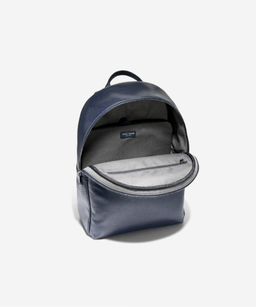 COLE HAAN(コールハーン)の「ベルモント バックパック mens(バックパック/リュック・メンズ・ネイビー・OSFA)」の4枚目の写真