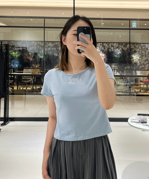 idem(イデム)の「idem rose graphic T-shirt / オリジナルローズグラフィックTシャツ(Tシャツ/カットソー・レディース・ネイビー/ブルー・FREE)」の8枚目の写真