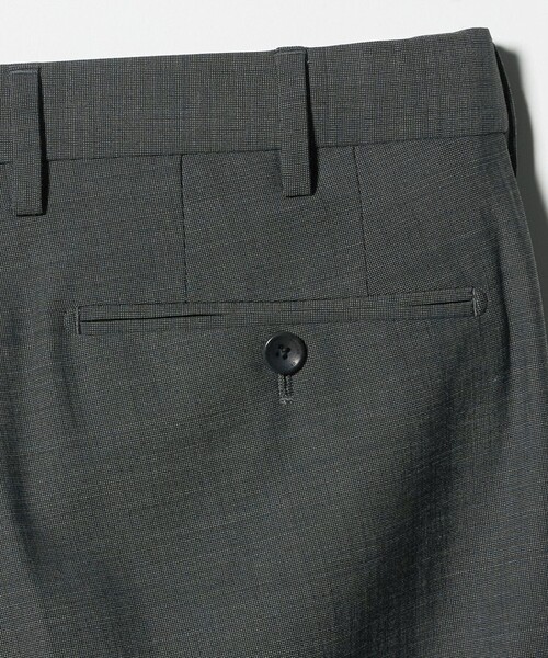 UNITED ARROWS(ユナイテッドアローズ)の「ピンヘッド トロピカル サイドエクステンド ノープリーツ スラックス COMFORT EASY‐MODEL ウォッシャブル ストレッチ イージーケア(スラックス・メンズ・ダークグレー・48/50/46/44/42)」の11枚目の写真