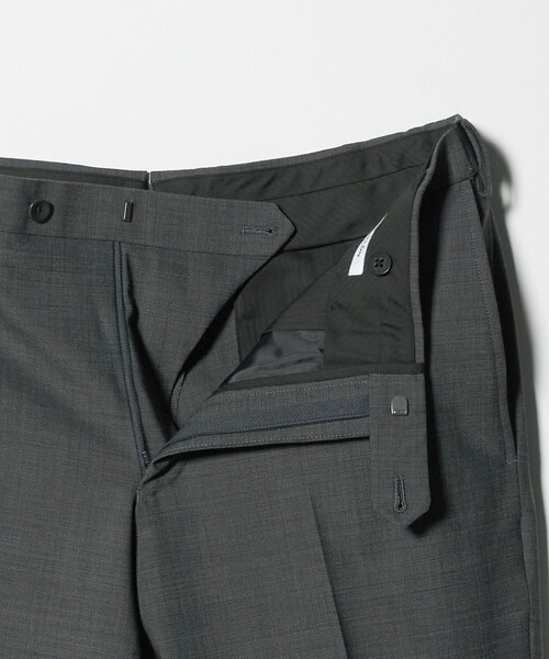 UNITED ARROWS(ユナイテッドアローズ)の「ピンヘッド トロピカル サイドエクステンド ノープリーツ スラックス COMFORT EASY‐MODEL ウォッシャブル ストレッチ イージーケア(スラックス・メンズ・ダークグレー・48/50/46/44/42)」の12枚目の写真