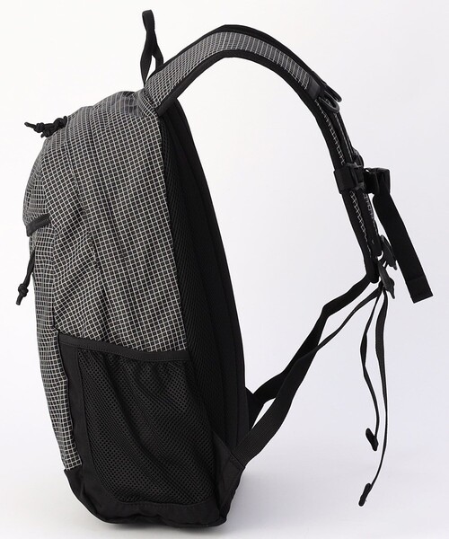 COLEMAN(コールマン)の「Coleman/コールマン WALKER 15/ウォーカー(バックパック/リュック・メンズ・ブラック/ベージュ/その他9・ONE SIZE)」の4枚目の写真