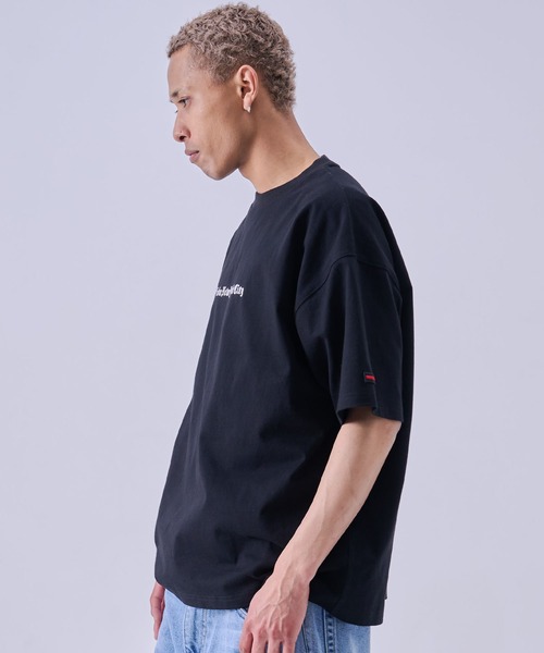 FUBU( フブ)の「FUBU フブ ブランド Studs Logo TShirts/スタッドロゴTシャツ(Tシャツ/カットソー・メンズ・ホワイト/ブラック・XXL/XL/L/M)」の15枚目の写真