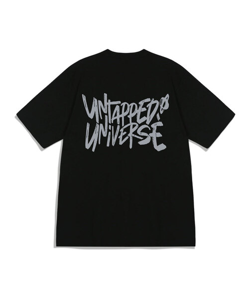 UNTAPPED STUDIO(アンタップドスタジオ)の「ユニバースレタリングピュアコットンビッグオーバーフィット半袖Tシャツ4カラー(Tシャツ/カットソー・レディース・グリーン/ブラック/ブルー/ネイビー/ホワイト/チャコールグレー・S(90)/M(95)/L/XL)」の1枚目の写真