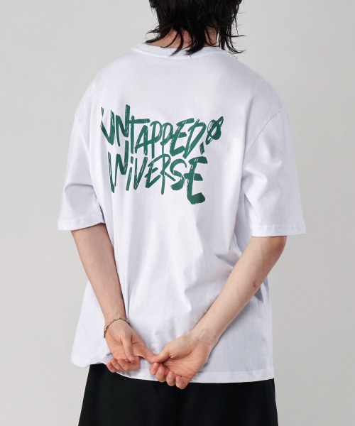 UNTAPPED STUDIO(アンタップドスタジオ)の「ユニバースレタリングピュアコットンビッグオーバーフィット半袖Tシャツ4カラー(Tシャツ/カットソー・レディース・グリーン/ブラック/ブルー/ネイビー/ホワイト/チャコールグレー・S(90)/M(95)/L/XL)」の13枚目の写真