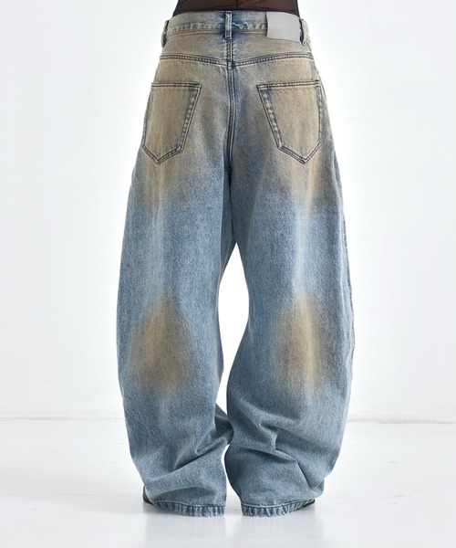 CONZ(コンズ)の「distressed curve denim (WOMENS)(デニムパンツ・レディース・インディゴブルー・3/2/1)」の3枚目の写真