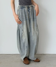 サイドタックボリュームワイドデニムパンツ