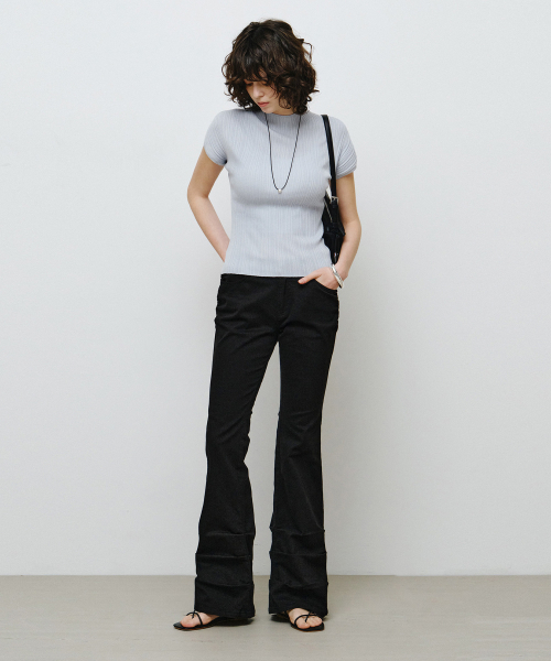 MONGDOL(モンドル)の「サイドシャーリングローライズブーツカットパンツブラックMDPT075BLACK(その他パンツ・レディース・その他・SMALL/MEDIUM/LARGE)」の3枚目の写真