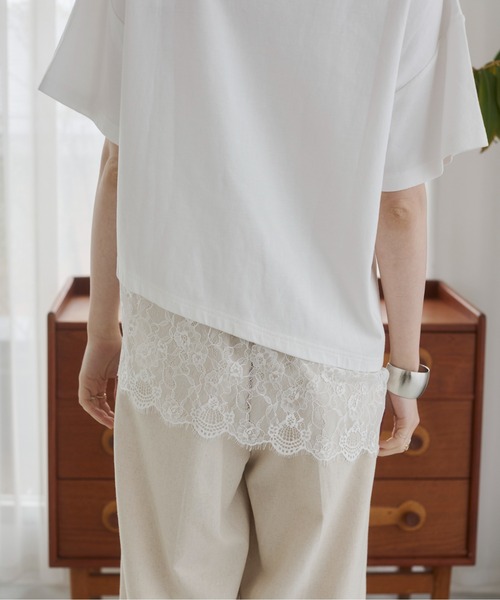 ANGIE(アンジー)の「裾レース ドッキング Tシャツ / 半袖 / 夏服(Tシャツ/カットソー・レディース・ホワイト/ブラック・FREE)」の16枚目の写真