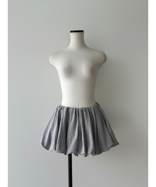 AMOMMA(アモマ)の「VOLUME GATHER MINI SKIRT(スカート・レディース・グレー/ブラック・FREE)」の18枚目の写真