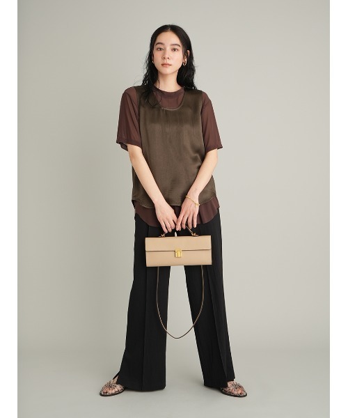 Mila Owen(ミラオーウェン)の「シアーレイヤードサテントップス(Tシャツ/カットソー・レディース・ネイビー/ダークブラウン/アイボリー・F)」の4枚目の写真