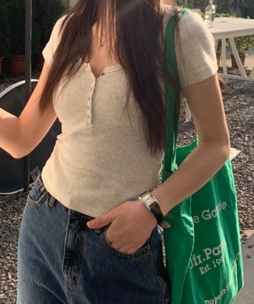 Teem Store(チームストア)の「ヘンリーネックリブトップス 半袖カットソー(Tシャツ/カットソー・レディース・ホワイト/ブラック/グレー・S/M)」の7枚目の写真