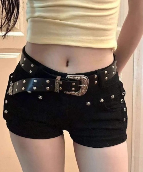 yuue' ( wear )(ユーイ)の「スタッズ付きストレッチマイクロショートパンツ(その他パンツ・レディース・ブラック・M/L)」の6枚目の写真