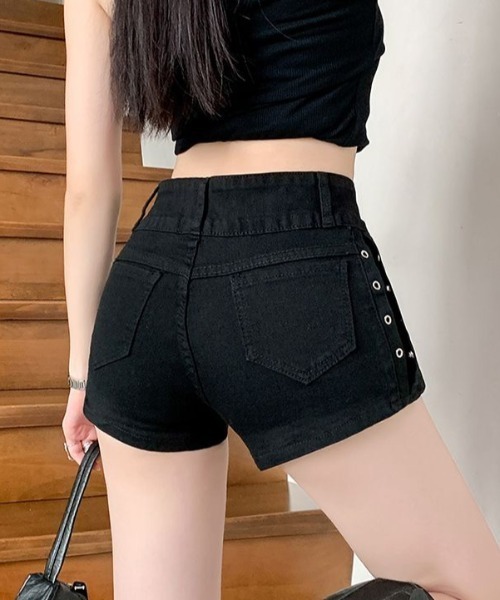 yuue' ( wear )(ユーイ)の「スタッズ付きストレッチマイクロショートパンツ(その他パンツ・レディース・ブラック・M/L)」の15枚目の写真