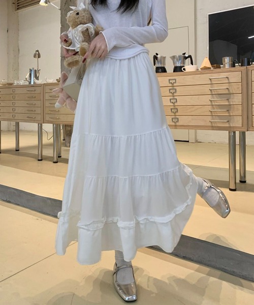 MAISON DE THERESE(メゾン ド テレーズ)の「フリルティアード ボリューム ロングスカート(スカート・レディース・ホワイト/ブラック・M)」の22枚目の写真