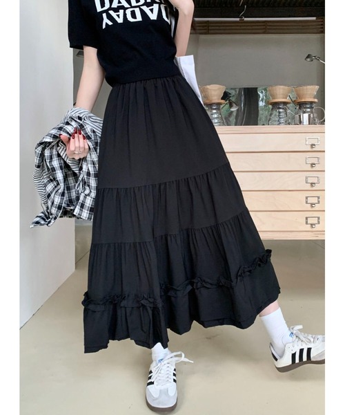 MAISON DE THERESE(メゾン ド テレーズ)の「フリルティアード ボリューム ロングスカート(スカート・レディース・ホワイト/ブラック・M)」の9枚目の写真