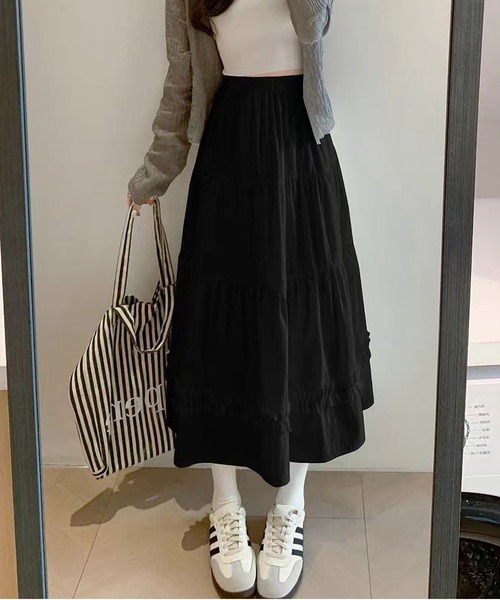 MAISON DE THERESE(メゾン ド テレーズ)の「フリルティアード ボリューム ロングスカート(スカート・レディース・ホワイト/ブラック・M)」の5枚目の写真