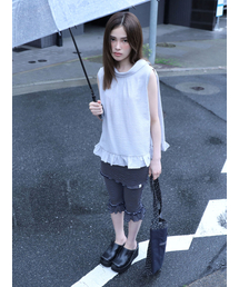 UGLY SHADOW（アグリーシャドウ）の「HIGH-NECK FRILL SLEEVELESS(LIGHT GREY)（シャツ/ブラウス）」