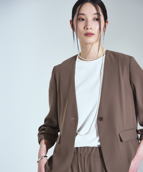 COMME CA ISM(コムサイズム)の「【UVカット・吸水速乾・接触冷感】kireri ドライヴィンテージ ノーカラージャケット/セットアップ対応(ノーカラージャケット・レディース・ネイビー/ブラウン・LARGE/MEDIUM)」の10枚目の写真