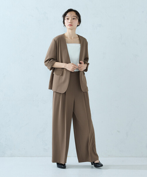 COMME CA ISM(コムサイズム)の「【UVカット・吸水速乾・接触冷感】kireri ドライヴィンテージ ノーカラージャケット/セットアップ対応(ノーカラージャケット・レディース・ネイビー/ブラウン・LARGE/MEDIUM)」の8枚目の写真