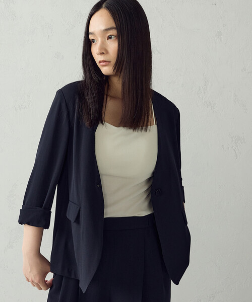 COMME CA ISM(コムサイズム)の「【UVカット・吸水速乾・接触冷感】kireri ドライヴィンテージ ノーカラージャケット/セットアップ対応(ノーカラージャケット・レディース・ネイビー/ブラウン・LARGE/MEDIUM)」の21枚目の写真