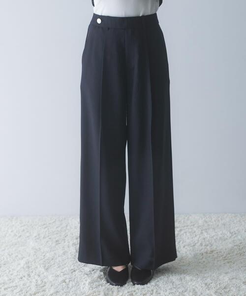 URBAN RESEARCH ROSSO WOMEN(アーバンリサーチ ロッソ)の「防シワ リネンライクイージースラックス(その他パンツ・レディース・ブルー系その他/ライトベージュ/ネイビー・36/38)」の13枚目の写真