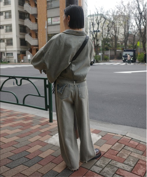 Ameri(アメリ)の「TATTOO STUDS DENIM PANTS(デニムパンツ・レディース・ブルー/ブラック・26inch/25inch/24inch)」の12枚目の写真