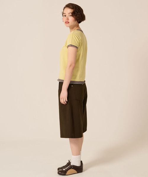 TINA:JOJUN(ティーナジョジュン)の「オーバーサイズ ハーフ チノパンツ TINA:JOJUN(チノパンツ・レディース・ホワイト/ダークブラウン・S/M)」の11枚目の写真