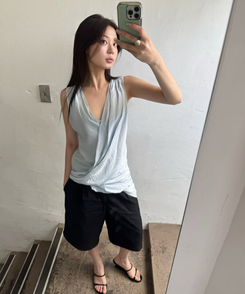 MILLO WOMEN（ミロウーマン）の「レーストリミングドレープドレス[スカイブルー]（ワンピース・レディース・その他・SMALL/MEDIUM）」の4枚目の写真