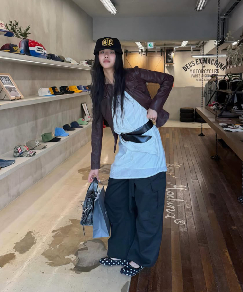 MILLO WOMEN（ミロウーマン）の「レーストリミングドレープドレス[スカイブルー]（ワンピース・レディース・その他・SMALL/MEDIUM）」の5枚目の写真