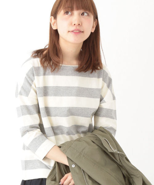 earth music&ecology（アースミュージックアンドエコロジー）の「【2016Spring】ワイドボーダープルオーバー（Tシャツ/カットソー・レディース・ブラック/ネイビー/LT.Gray/ブルー・FREE）」の4枚目の写真