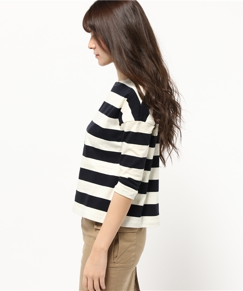 earth music&ecology（アースミュージックアンドエコロジー）の「【2016Spring】ワイドボーダープルオーバー（Tシャツ/カットソー・レディース・ブラック/ネイビー/LT.Gray/ブルー・FREE）」の6枚目の写真