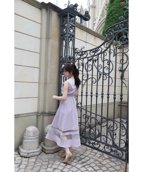 MISTREASS（ミストレアス）の「Lace Collar Sheer Line Dress（ワンピース・レディース・ピンク/ネイビー・FREE）」の4枚目の写真