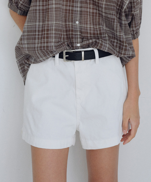 URAGO(ユラーゴ)の「Fatigue denim shorts(その他パンツ・レディース・カーキ/ホワイト・LARGE/MEDIUM/SMALL)」の3枚目の写真