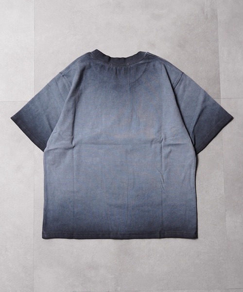 1111clothing(ワンフォークロージング)の「スプレー加工 テレコTシャツ / Spray-Printed Ribbed T-Shirt(Tシャツ/カットソー・メンズ・チャコールグレー/ホワイト/ピンク・L/M)」の14枚目の写真
