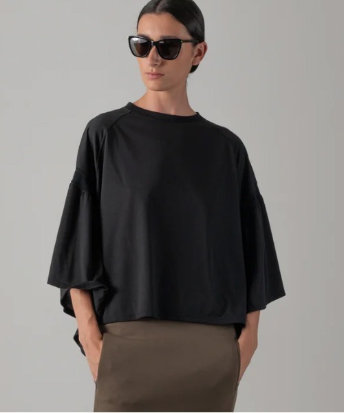 トップス COGTHE BIGSMOKE /LAURA GATHRED SLVTOP COGTHEBIGSMOKE/コグザビッグスモーク】LAURA GATHERED SLV TOP