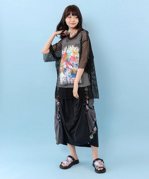 ScoLar(スカラー)の「ScoLar(スカラー) ポップロゴテープ入り 撥水加工スカート(スカート・レディース・ネイビー/ブラック・MEDIUM)」の20枚目の写真