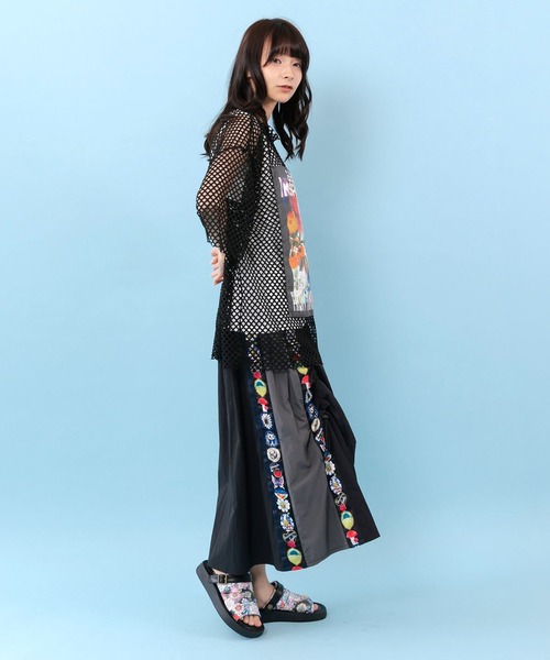 ScoLar(スカラー)の「ScoLar(スカラー) ポップロゴテープ入り 撥水加工スカート(スカート・レディース・ネイビー/ブラック・MEDIUM)」の21枚目の写真