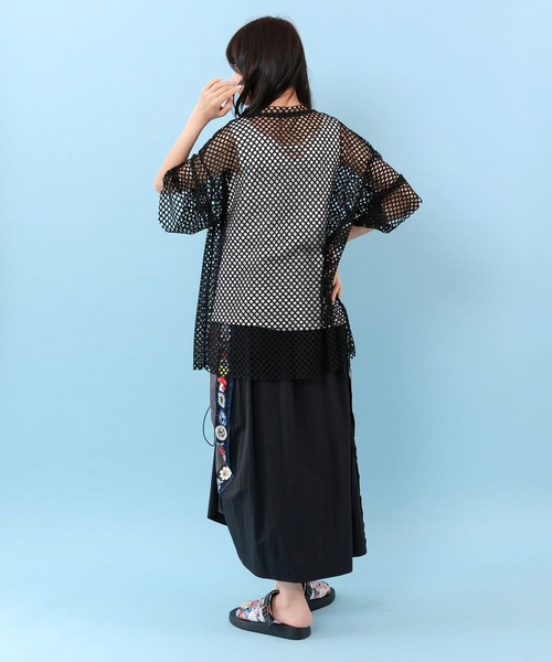 ScoLar(スカラー)の「ScoLar(スカラー) ポップロゴテープ入り 撥水加工スカート(スカート・レディース・ネイビー/ブラック・MEDIUM)」の22枚目の写真