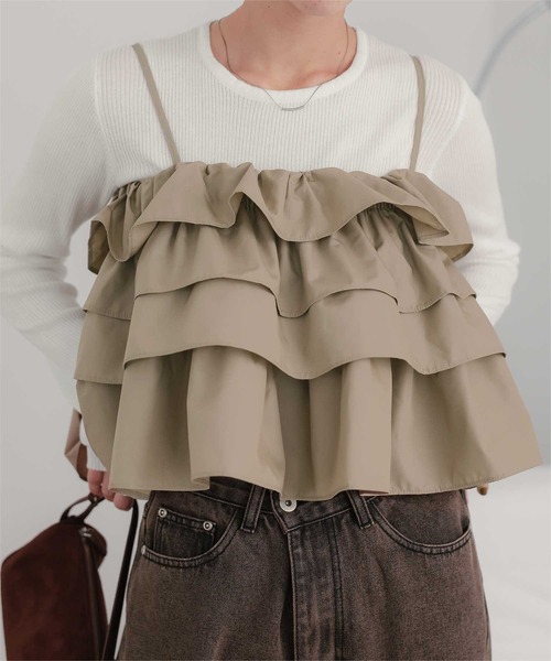 titivate（ティティベイト）の「フリルキャミソールトップス/リブニットセット（ニット/セーター・レディース・チャコール/ブラック/アイボリー・S/M/L）」の5枚目の写真